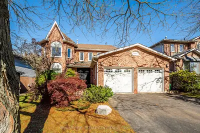 12 Creekwood Place, Hamilton, On L9h 6s9