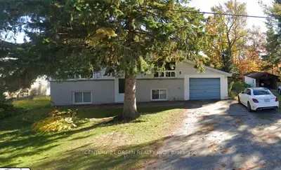 45 Elliott Street W, Huntsville, On P1h 1w2