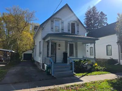10 Jane Street, Prince Edward County, On K0k 2t0