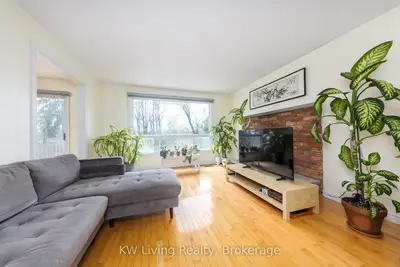833 Fairbairn Street, Peterborough, On K9h 6b9