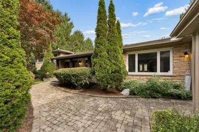 373 Forestlawn Road, Waterloo, On N2k 2j4