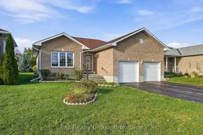 17 Aletha Drive, Prince Edward County, On K0k 3l0
