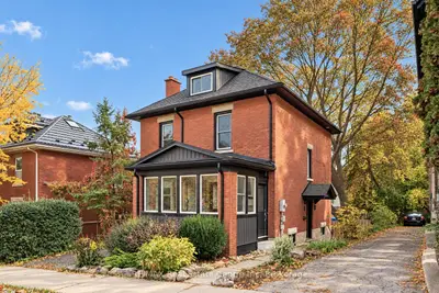11 Neeve Street, Guelph, On N1h 4b8