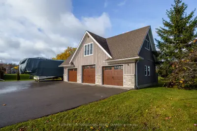 10 Deerfield Court Coach House, Prince Edward County, On K8n 4z1