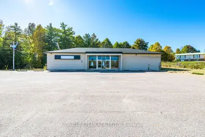 8647 60 Highway, North Algona Wilberforce, On K0j 1t0