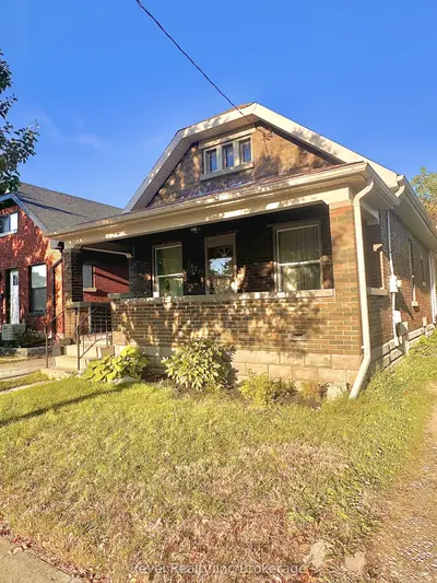 162 Brisbin Street, London East, On N5z 2m1