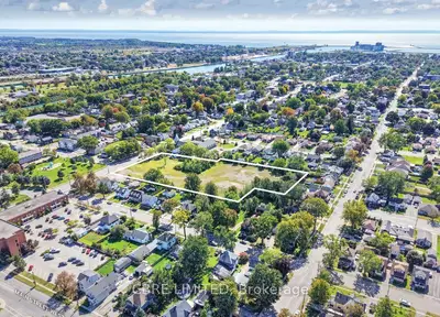690 Elm Street, Port Colborne, On L3k 4r1