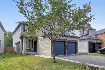 104 Strathcarron Crescent, Kanata, On K2k 0c7