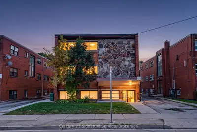 1254 Fennell Avenue E, Hamilton, On L8t 1t4