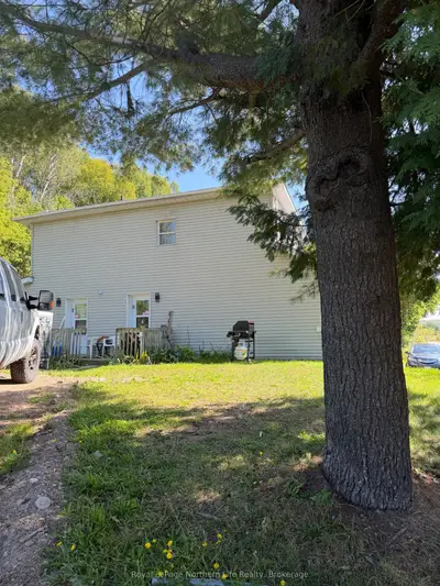 226 Railway Street, Bonfield, On P0h 1e0