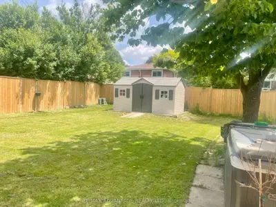 776 Dundalk Drive, London South, On N6c 3v2