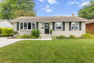 42 Dunwich Drive, St. Thomas, On N5r 4t9