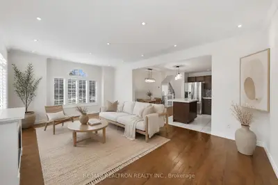 876 Golf Links Road 1, Hamilton, On L9k 1m7