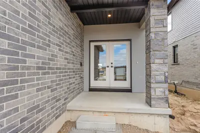 2628 Heardcreek Trail, London North, On N6g 0z8