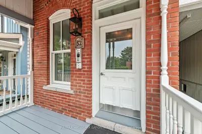 52 Bolton Street 1, Lower Town - Sandy Hill, On K1n 5a9