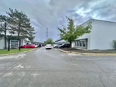 2285 St Laurent Boulevard B2, Hunt Club - South Keys And Area, On K1g 4z4