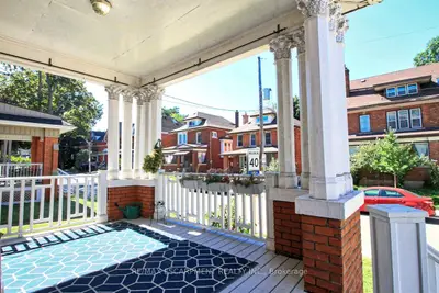 11 Eastbourne Avenue 1, Hamilton, On L8m 2m6