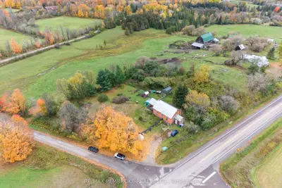1279 Foy Road, Admaston/bromley, On K7v 3z5