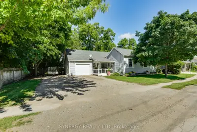 43 Canaan Street, Strathroy-caradoc, On N7g 1l7