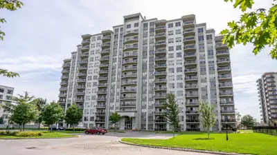 1030 Coronation Drive 812, London North, On N6g 0g5