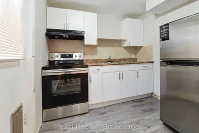 475 Admiral Drive Lower, London East, On N5v 1j3