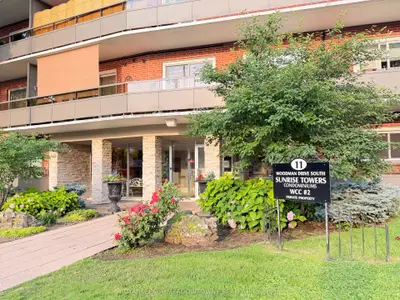 11 Woodman Drive 411, Hamilton, On L8k 4e3