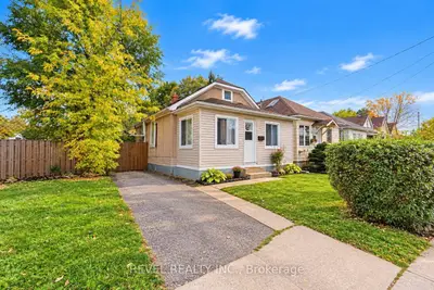 12 Merigold Street, St. Catharines, On L2s 2n3