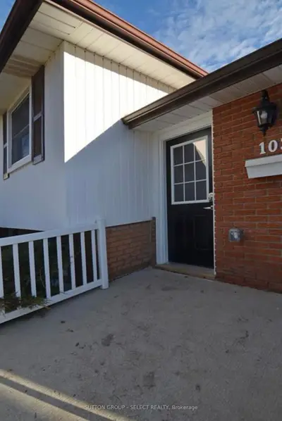 103 Westbury Avenue, London South, On N6j 3g3