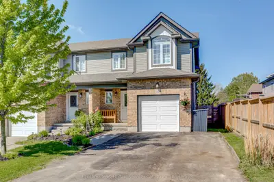 39 Leesboro Trail, Thames Centre, On N0m 2p0