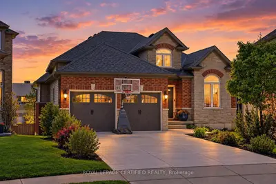91 Candlewood Drive, Hamilton, On L8j 0a3