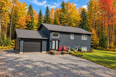 61 Astor Street S, East Ferris, On P0h 1b0