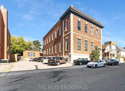 43 Eccles Street, West Centre Town, On K1r 6s3