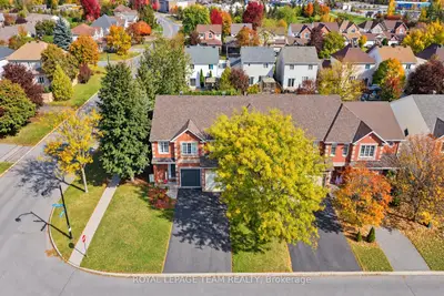 3 Chantilly Gate, Stittsville - Munster - Richmond, On K2s 2b2
