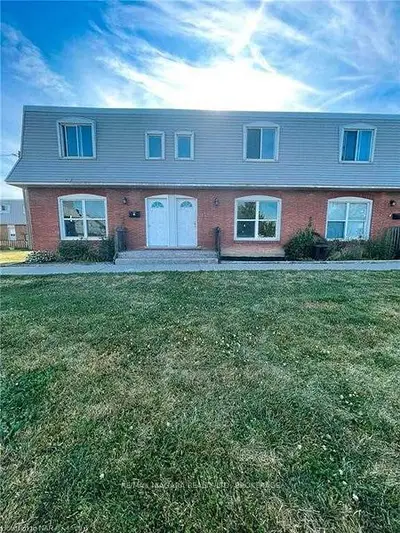 69 Hagey Avenue 2, Fort Erie, On L2a 1w5