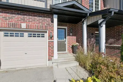 42 Renfrew Street, Kitchener, On N2r 0g5