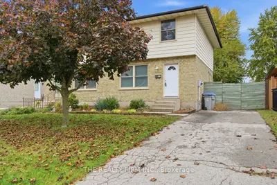 195-197 Southfield Drive, Strathroy-caradoc, On N7g 3v3