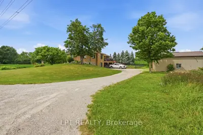808 Elginfield Road, North Middlesex, On N0m 2k0