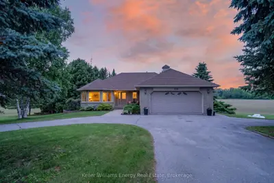 658 Ridge Road, Prince Edward County, On K0k 2t0
