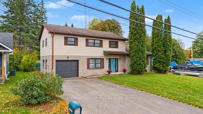 13 East Road, Lake Of Bays, On P0b 1a0
