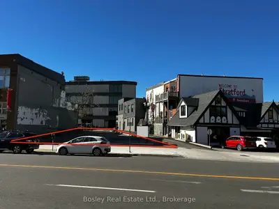 20-28 Erie Street, Stratford, On N5a 2m4