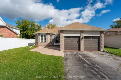 3 Elm Court, Kawartha Lakes, On K9v 6b3