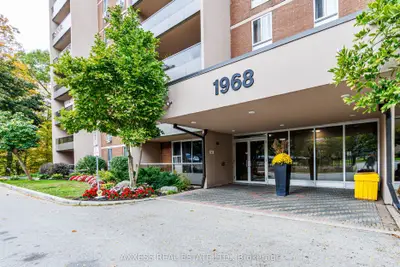 1968 Main Street W 902, Hamilton, On L8s 1j7