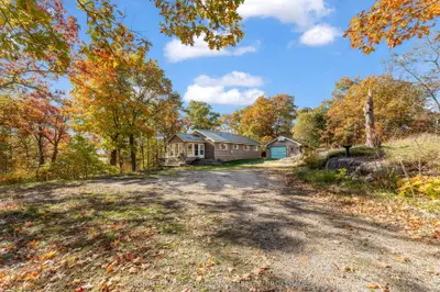 2089 Crow Lake Road, Frontenac, On K0h 2v0