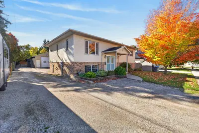11 Hill Street, South Huron, On N0m 1s1
