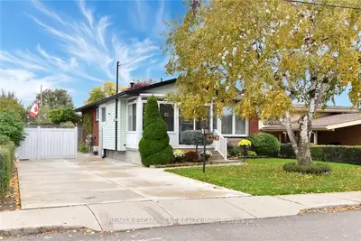 137 Fielding Crescent, Hamilton, On L8v 2p7
