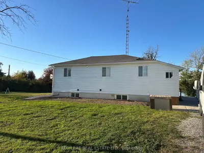 5 Robinson Avenue, Kawartha Lakes, On K0m 2b0