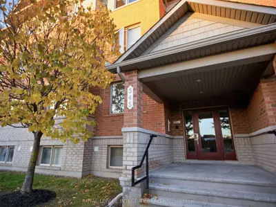 545 Stonefield Private 3, Barrhaven, On K2g 4r4