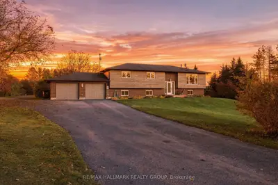 4100 Old Almonte Road, Carp - Huntley Ward, On K0a 1a0