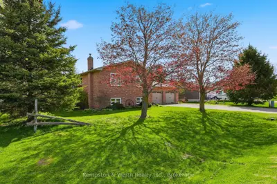 24 Jordan Drive, North Huron, On N0g 1e0