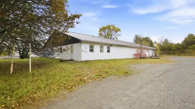 71 Industrial Avenue, Carleton Place, On K7c 3v7